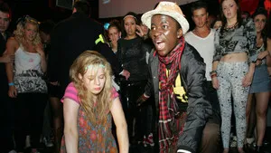 مسلسل Skins الموسم ٤ الحلقة ١