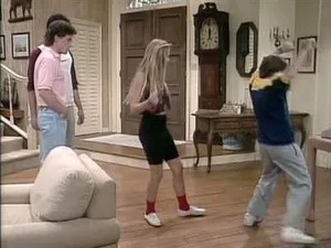مسلسل Charles in Charge الموسم ٤ الحلقة ٤