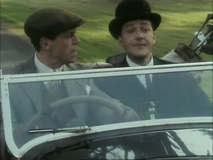 مسلسل Jeeves and Wooster الموسم ٣ الحلقة ٥