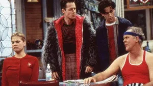 مسلسل 3rd Rock from the Sun الموسم ٤ الحلقة ١٠